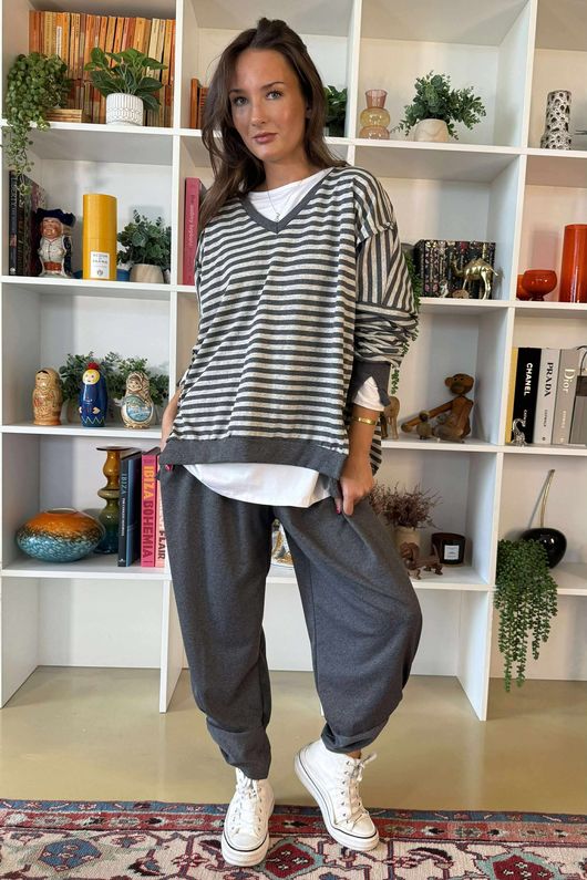 The Sunday Morning Stripe V Slouch Sweatshirt Greys Melange